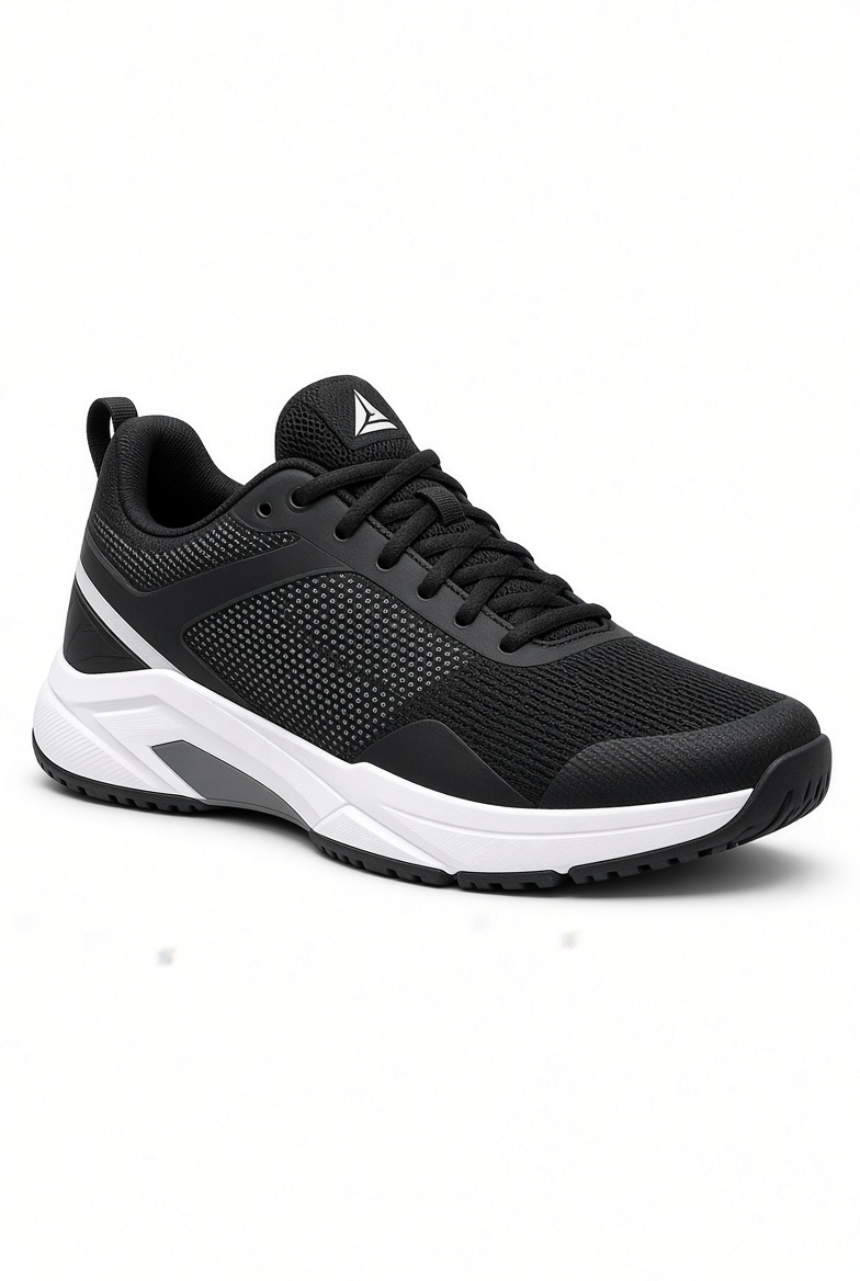 Tenis negros con suela blanca